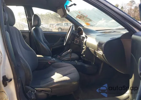 1997 Chevrolet Cavalier z USA, uszkodzony, nr VIN 3G1JC524XVS881002